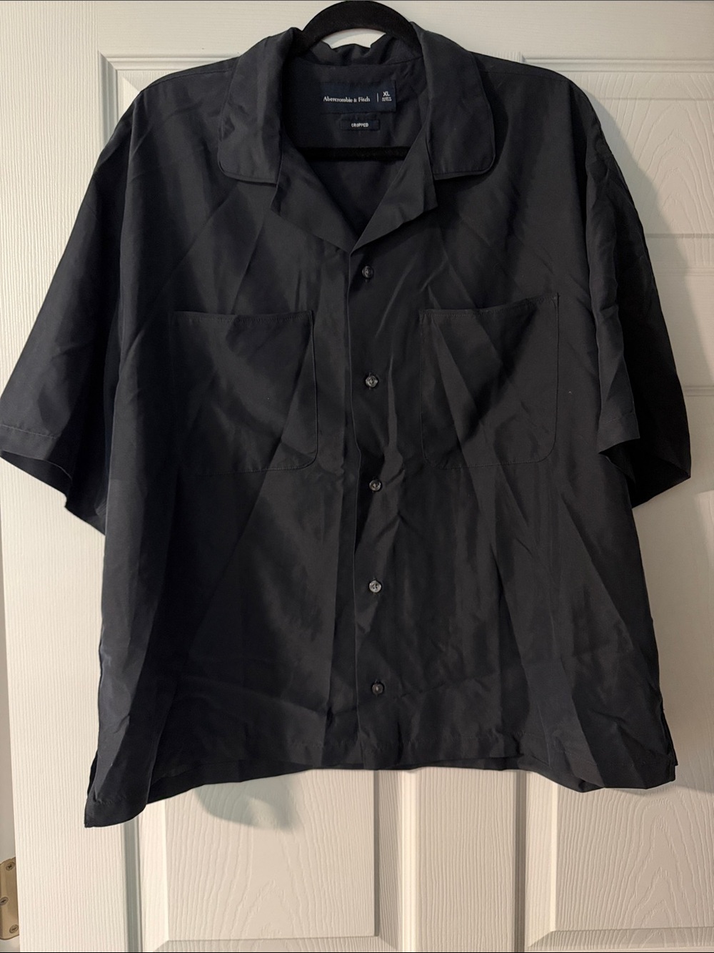 Abercrombie & Fitch Men's Black Short-Sleeve Button-Down Camp Shirt